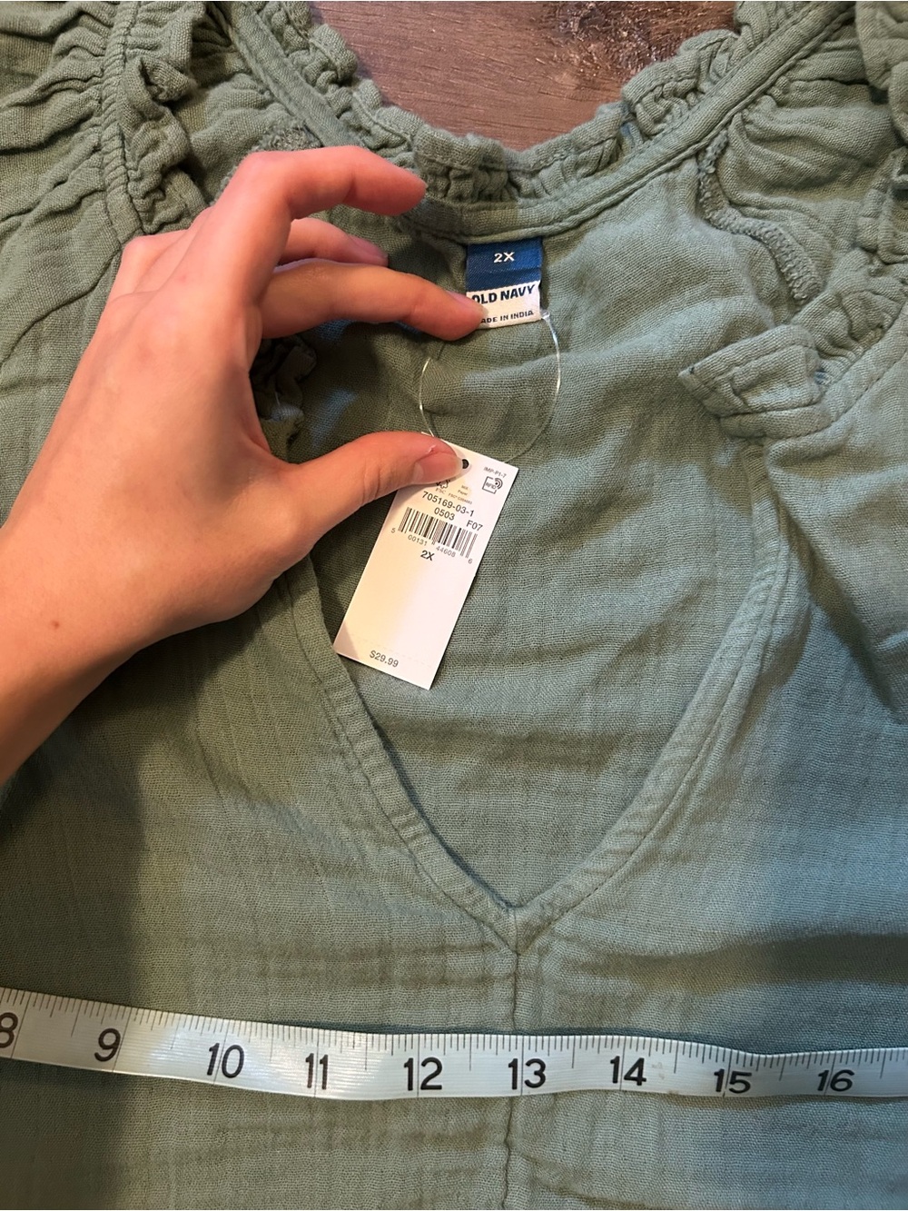 Old Navy Sage Green V-Neck Short Sleeve Dress - Picture 3 of 8